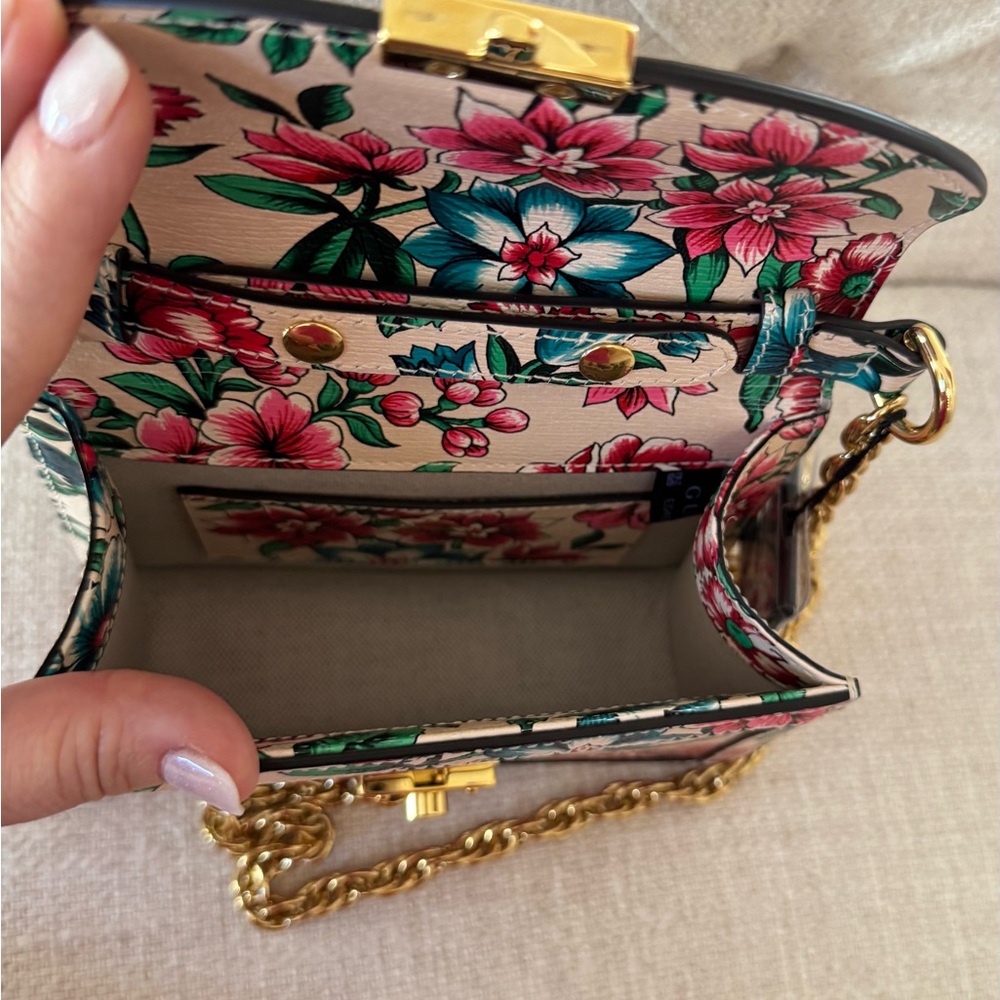 Auth. Gucci LIMITED EDITION Padlock Flower Bag - New Without Tags - Picture 10 of 14